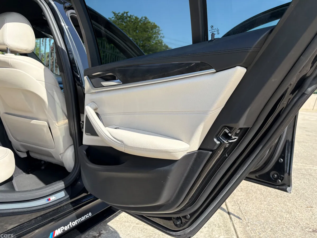 BMW 5-Series Saloon, Diesel, 2017, Black