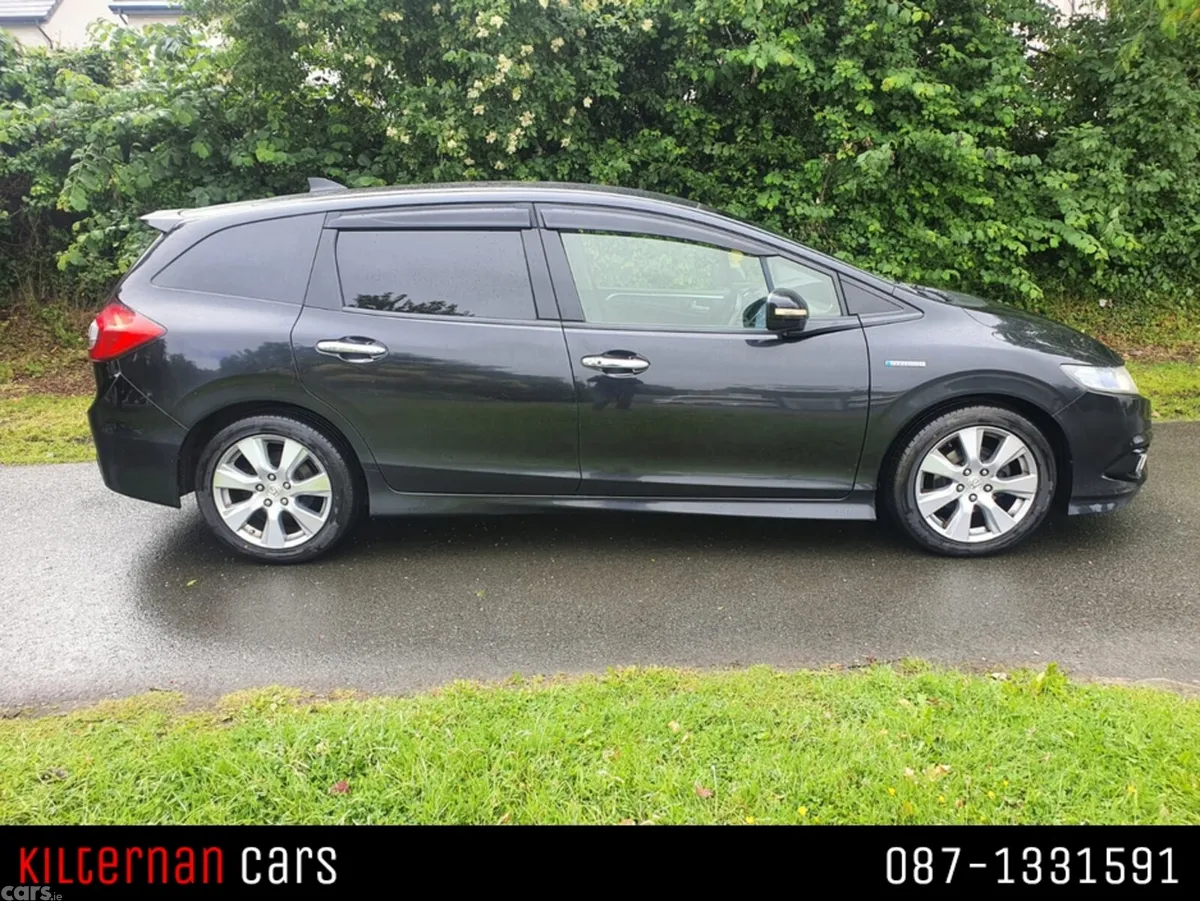 Honda Jade Estate, Petrol Hybrid, 2015, Black