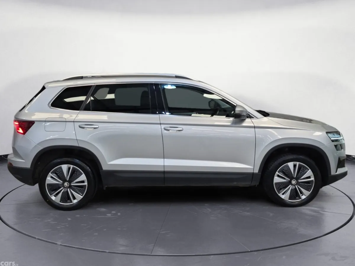Skoda Karoq SUV, Diesel, 2023, Grey