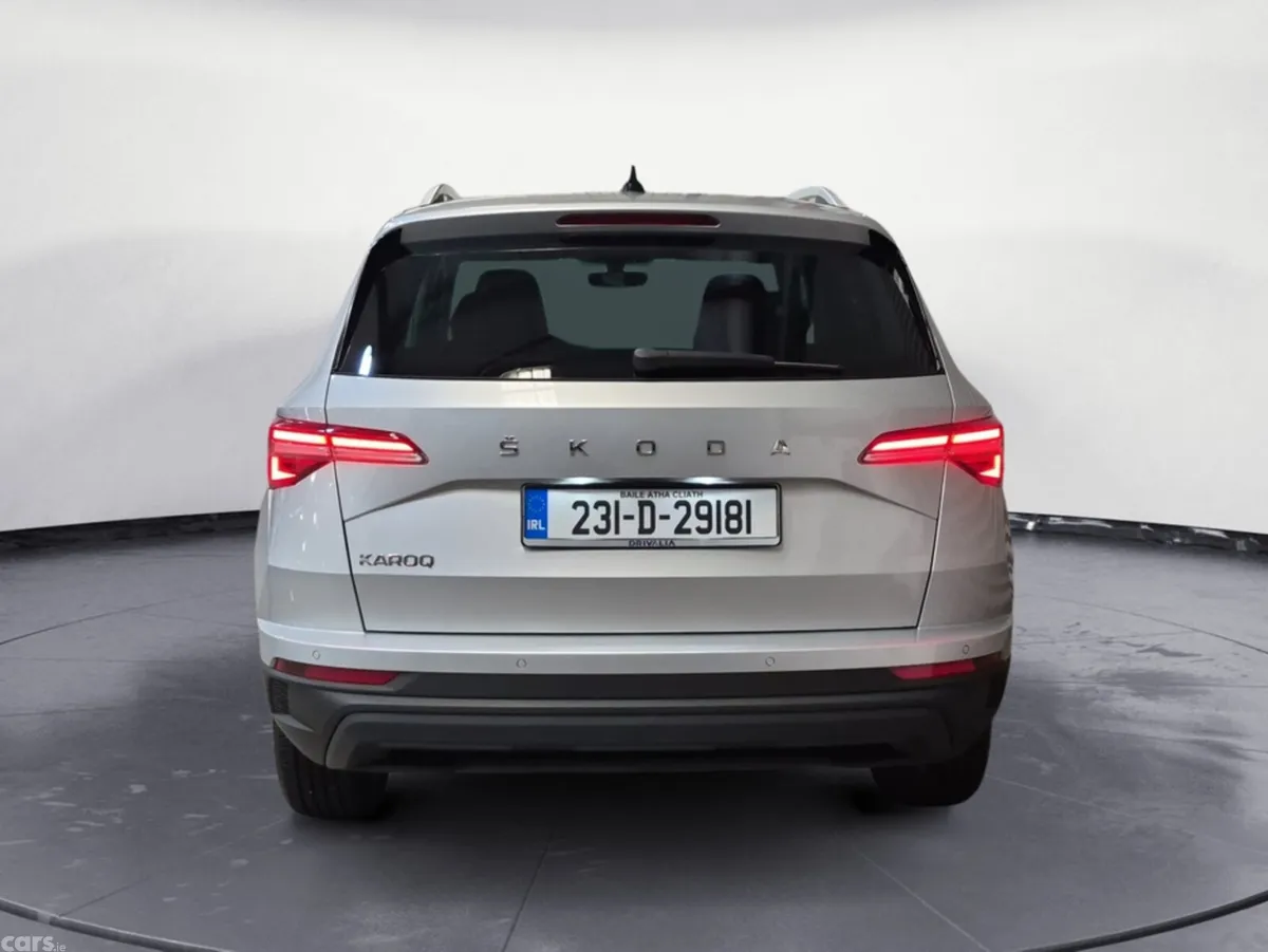 Skoda Karoq SUV, Diesel, 2023, Grey