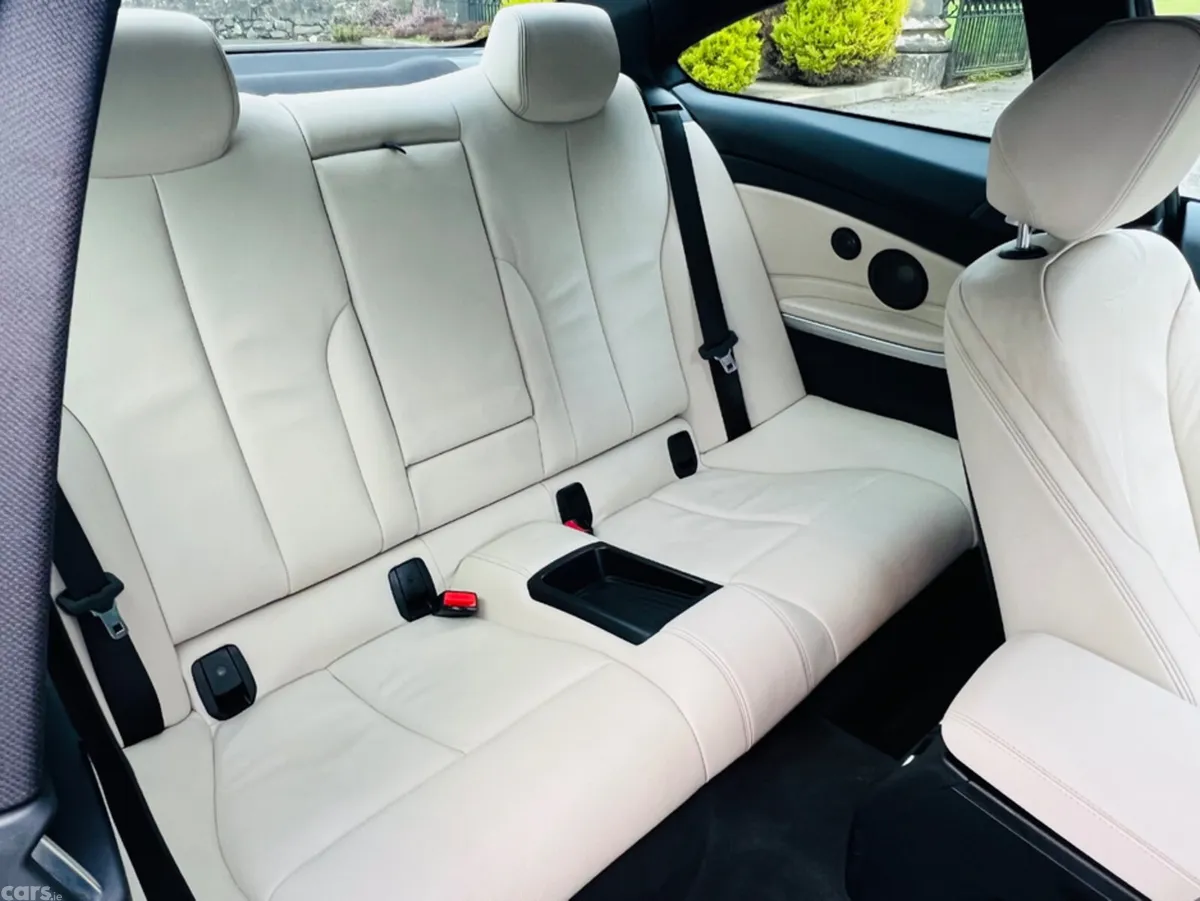 BMW 4-Series Coupe, Diesel, 2018, Red