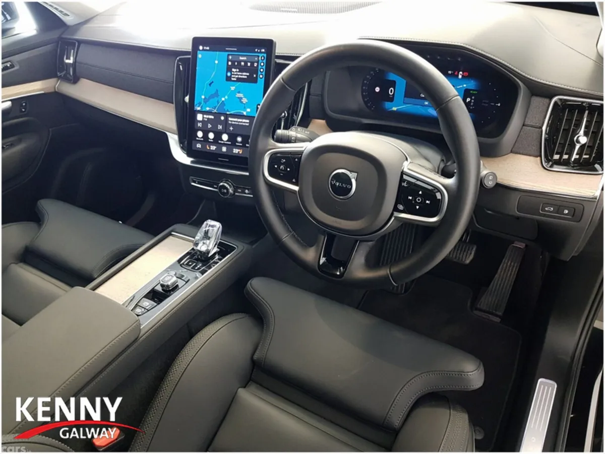 Volvo XC90 Estate, Petrol Hybrid, 2025, Black