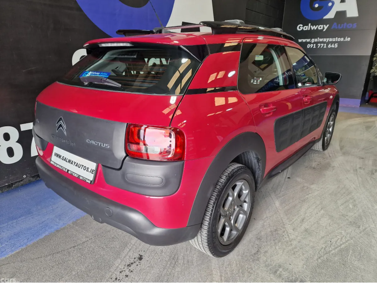 Citroen C4 Cactus Hatchback, Petrol, 2017, Red