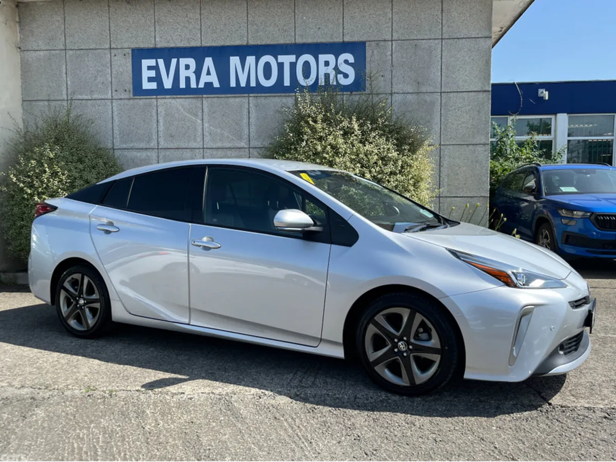 Toyota Prius Saloon, Petrol Hybrid, 2020, Silver