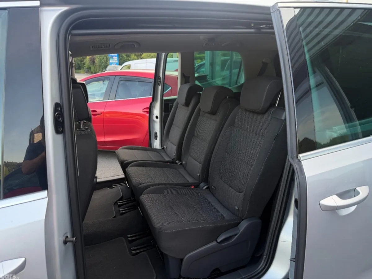 Volkswagen Sharan MPV, Diesel, 2019, Grey