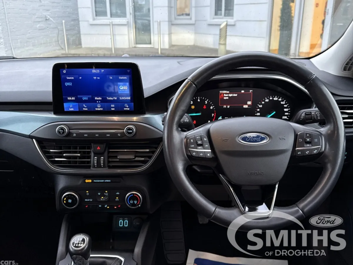 Ford Focus Estate, Petrol, 2021, Red