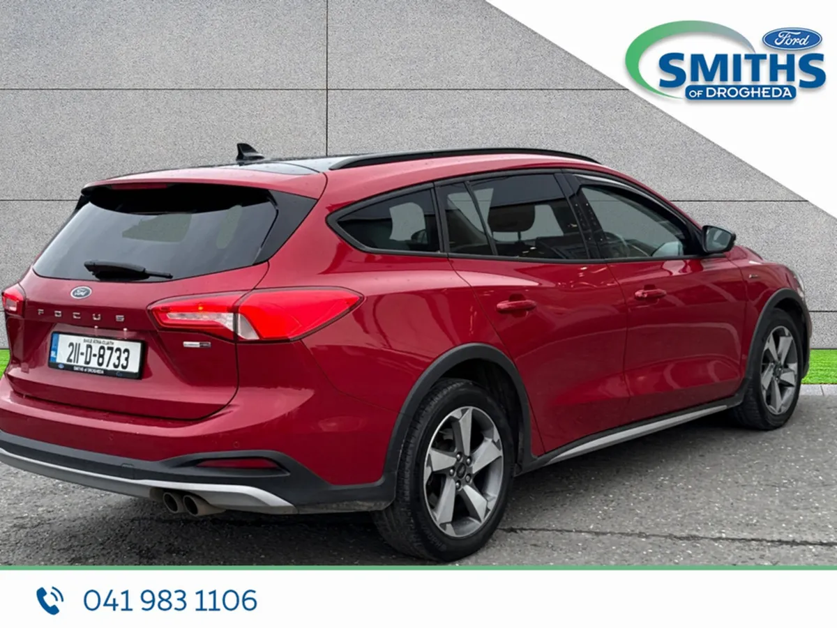 Ford Focus Estate, Petrol, 2021, Red