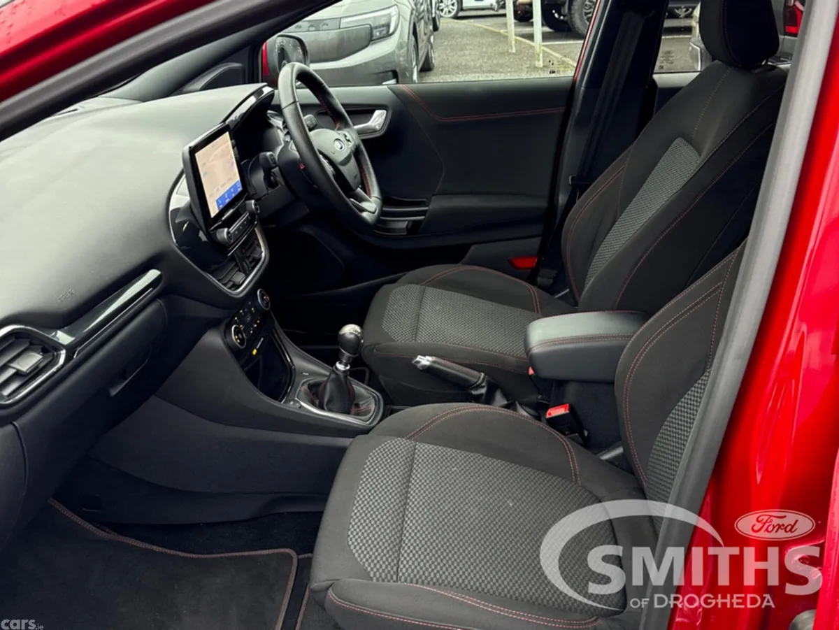 Ford Puma MPV, Petrol Hybrid, 2024, Red