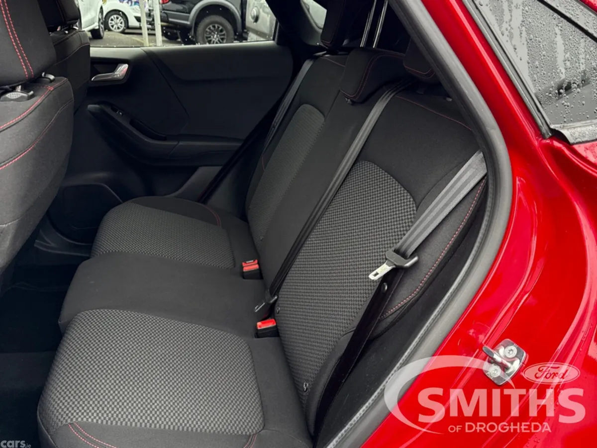 Ford Puma MPV, Petrol Hybrid, 2024, Red