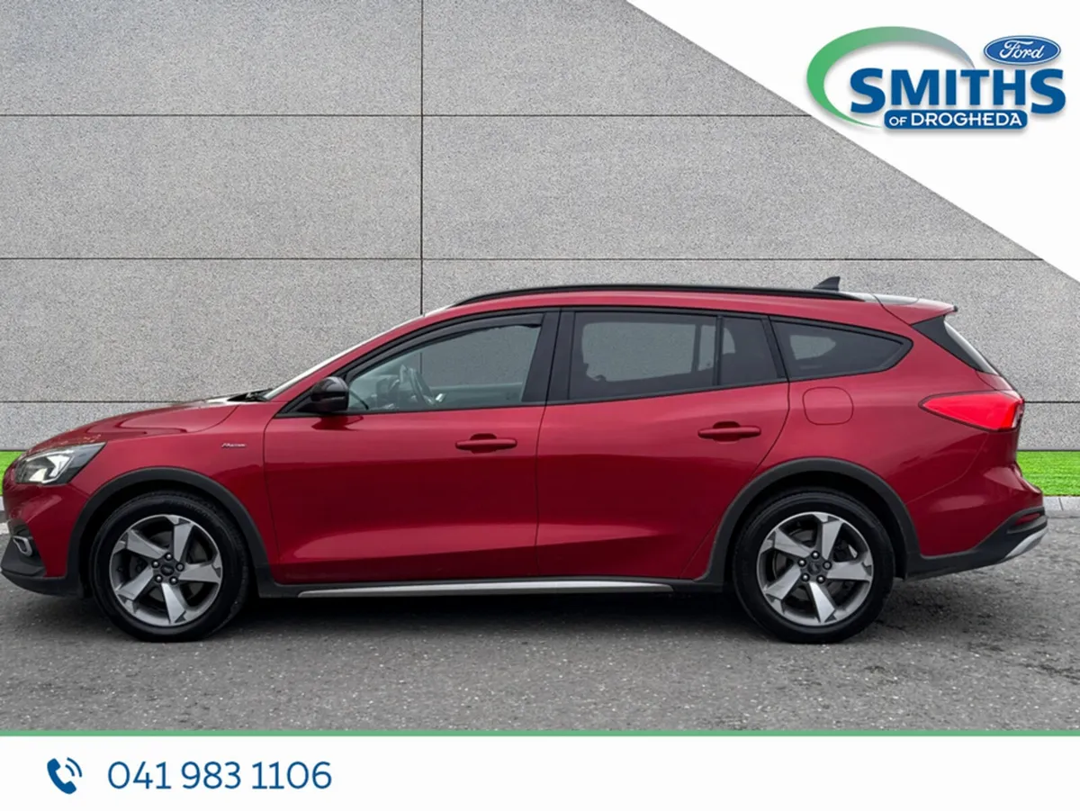Ford Focus Estate, Petrol, 2021, Red