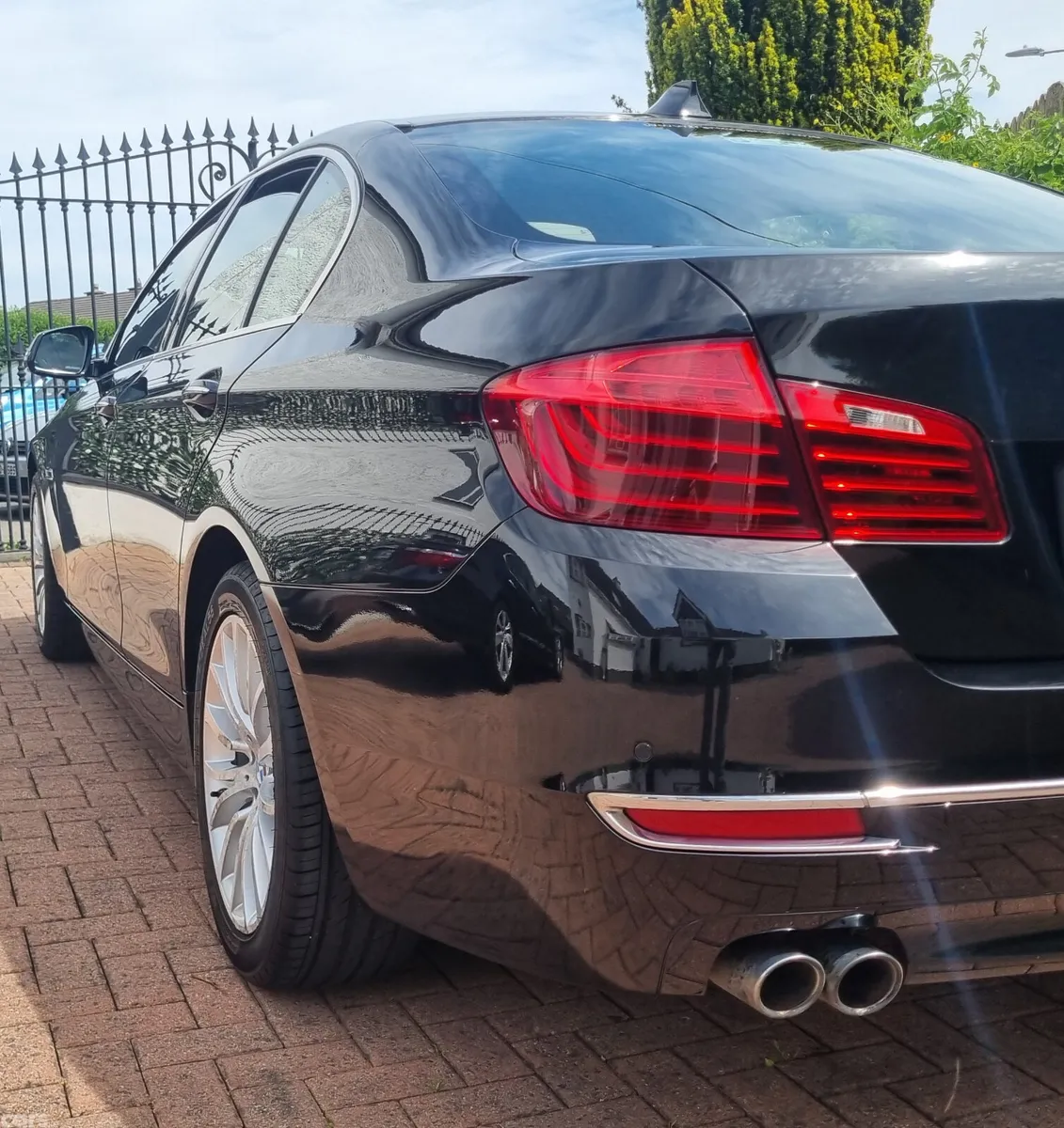 BMW 5-Series Saloon, Diesel, 2014, Black
