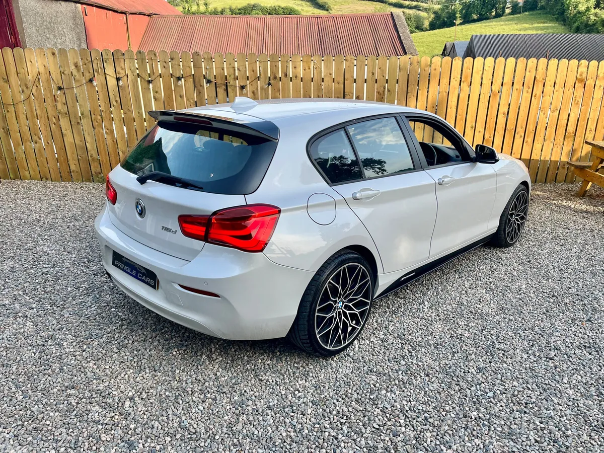 BMW 1-Series Hatchback, Diesel, 2018, White
