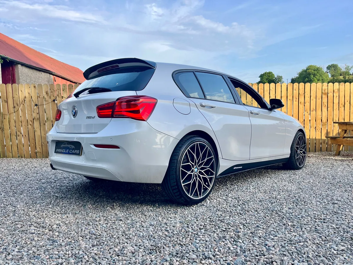 BMW 1-Series Hatchback, Diesel, 2018, White