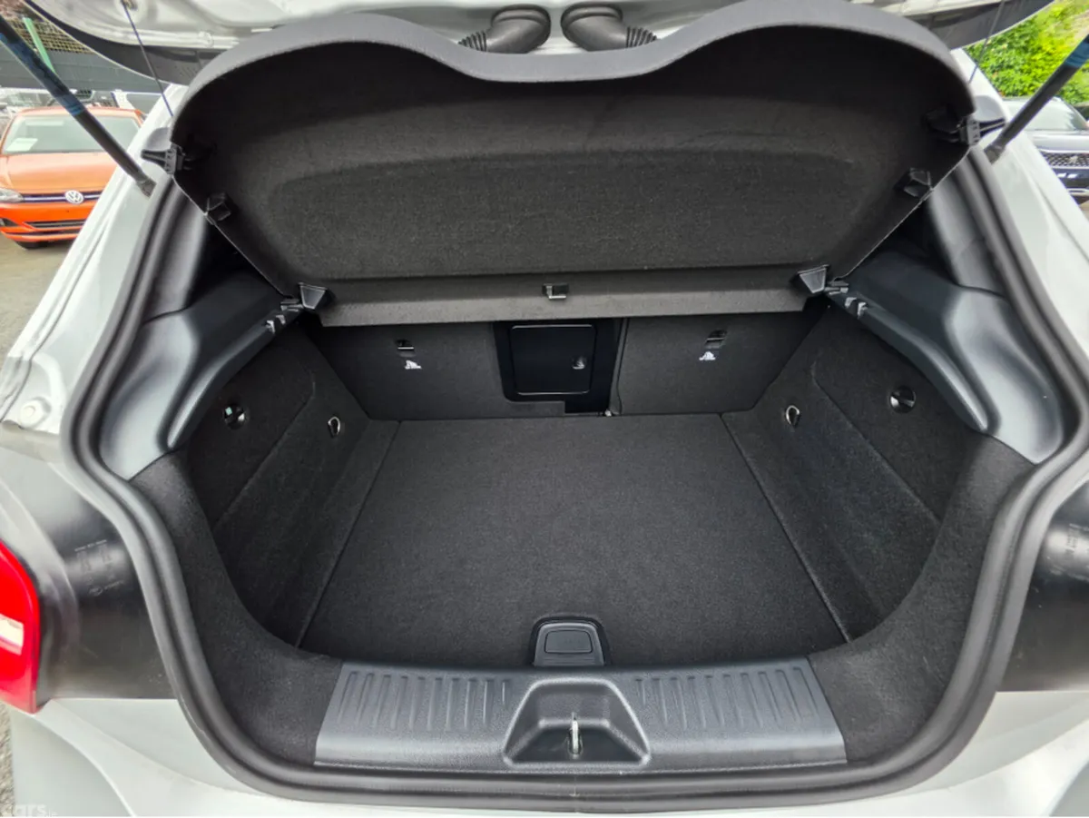 Mercedes-Benz A-Class Hatchback, Petrol, 2015, Silver