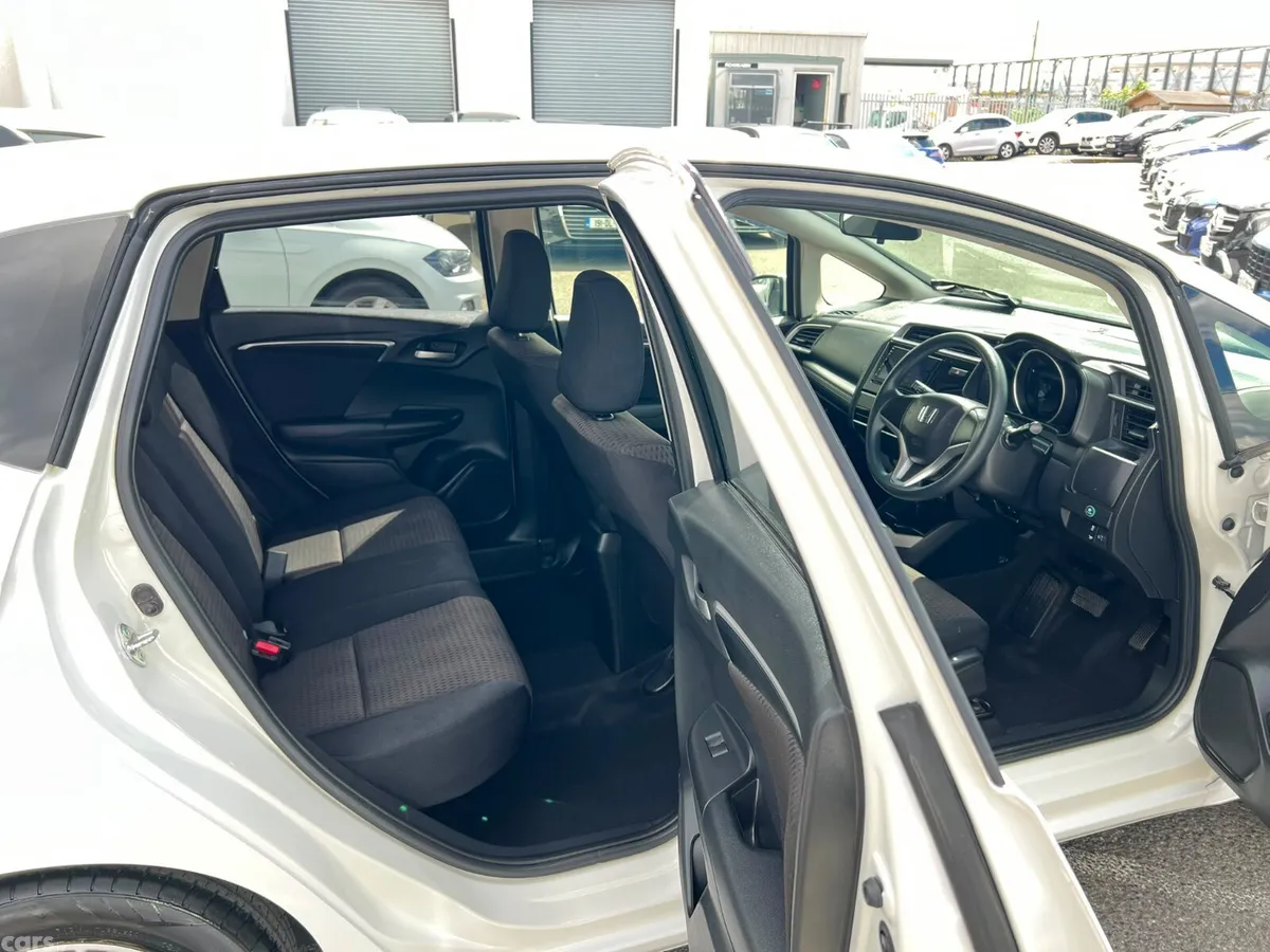 Honda Fit Hatchback, Petrol Hybrid, 2019, White