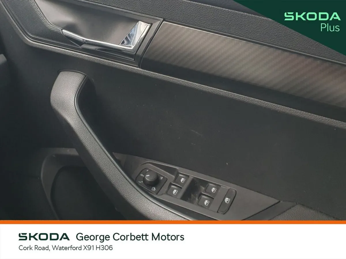 Skoda Karoq SUV, Petrol, 2024, Black