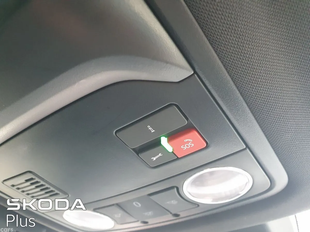 Skoda Karoq SUV, Petrol, 2024, Black