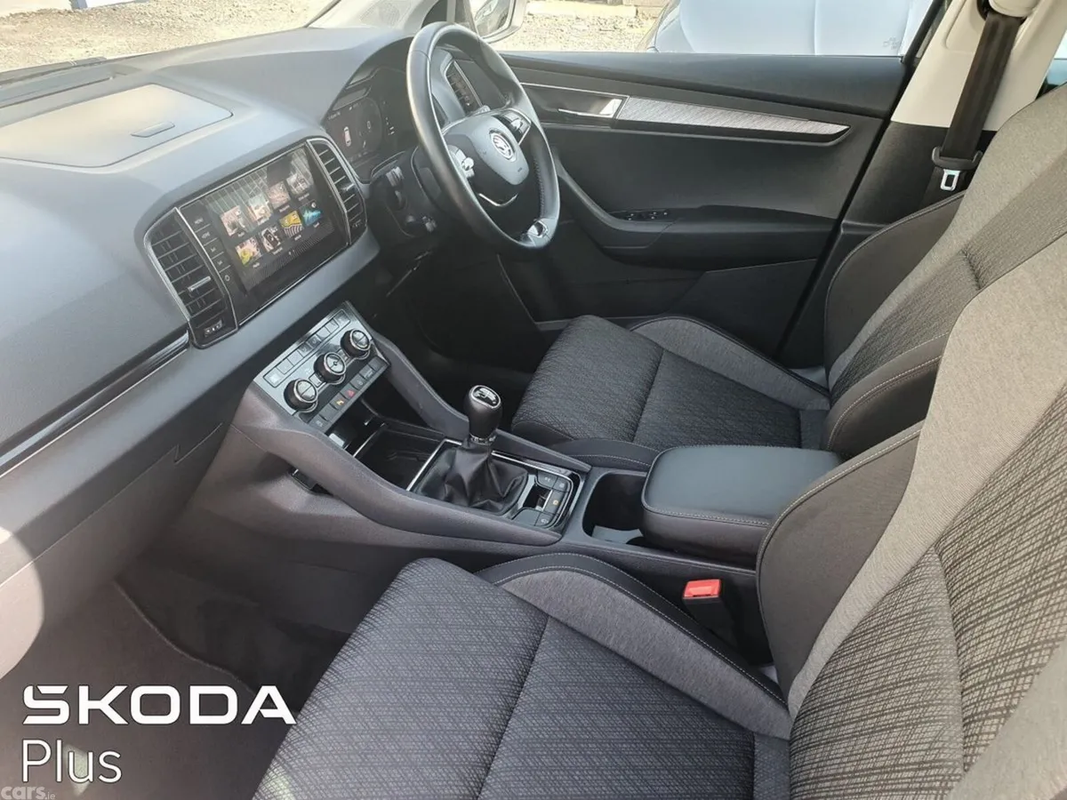 Skoda Karoq SUV, Diesel, 2022, Black