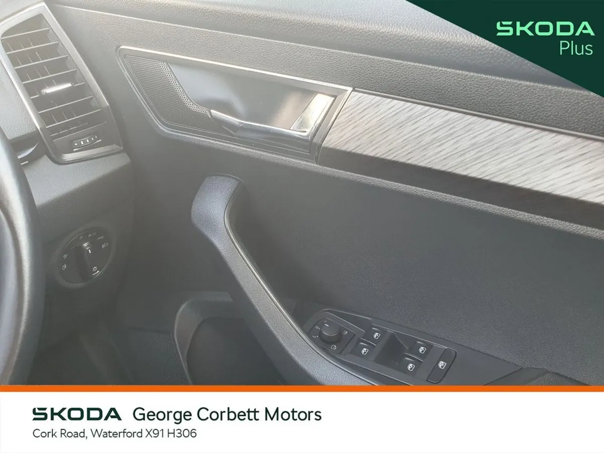 Skoda Karoq SUV, Diesel, 2022, Black