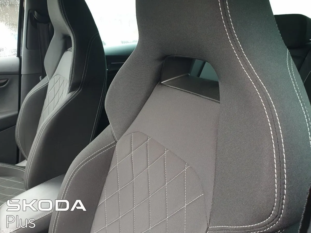 Skoda Karoq SUV, Petrol, 2024, Black