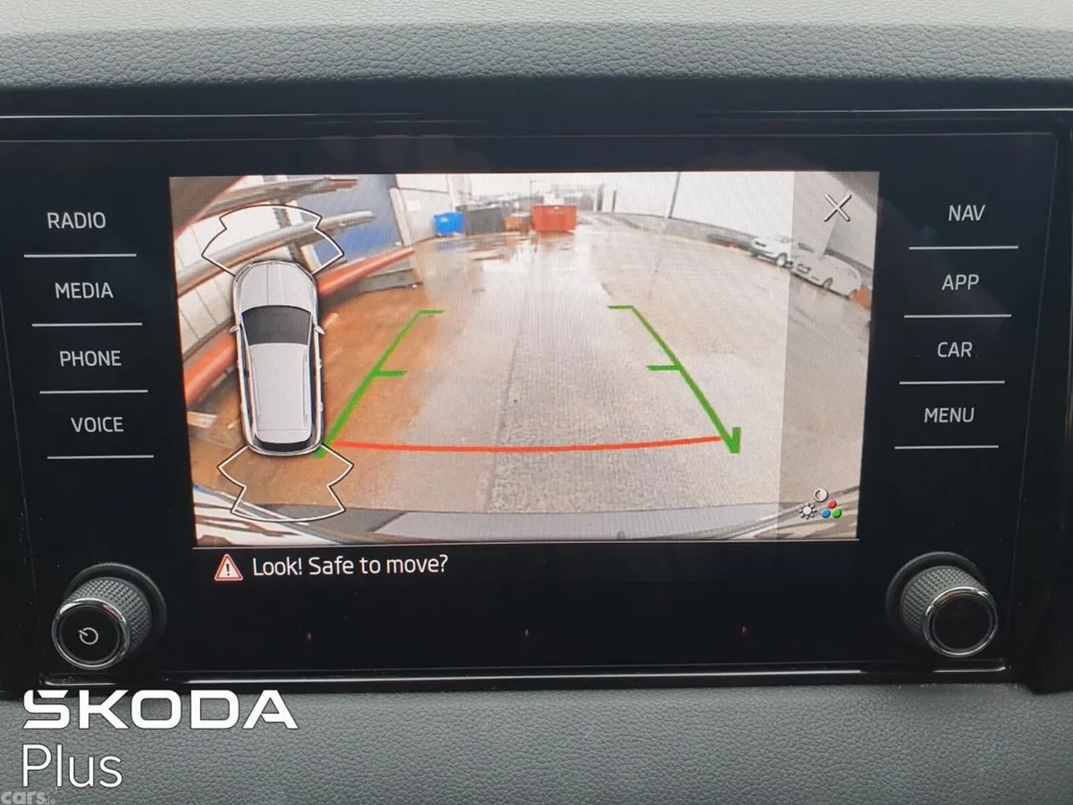 Skoda Karoq SUV, Petrol, 2024, Black