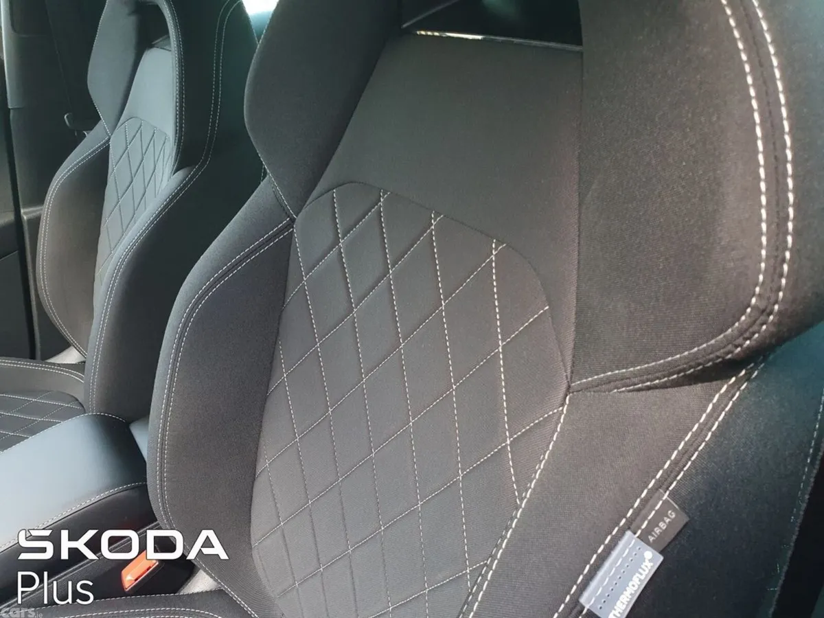 Skoda Karoq SUV, Petrol, 2024, Black