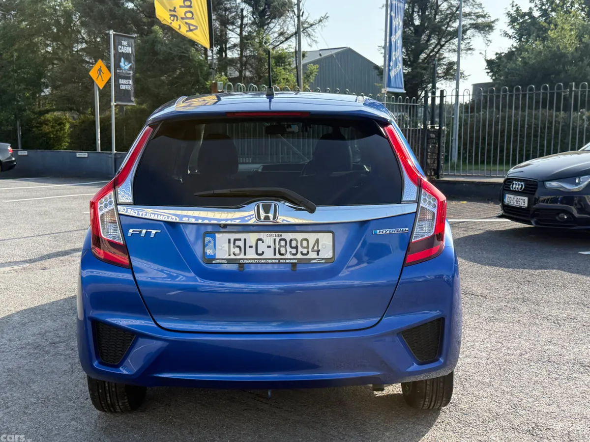 Honda Fit Hatchback, Petrol Hybrid, 2015, Blue