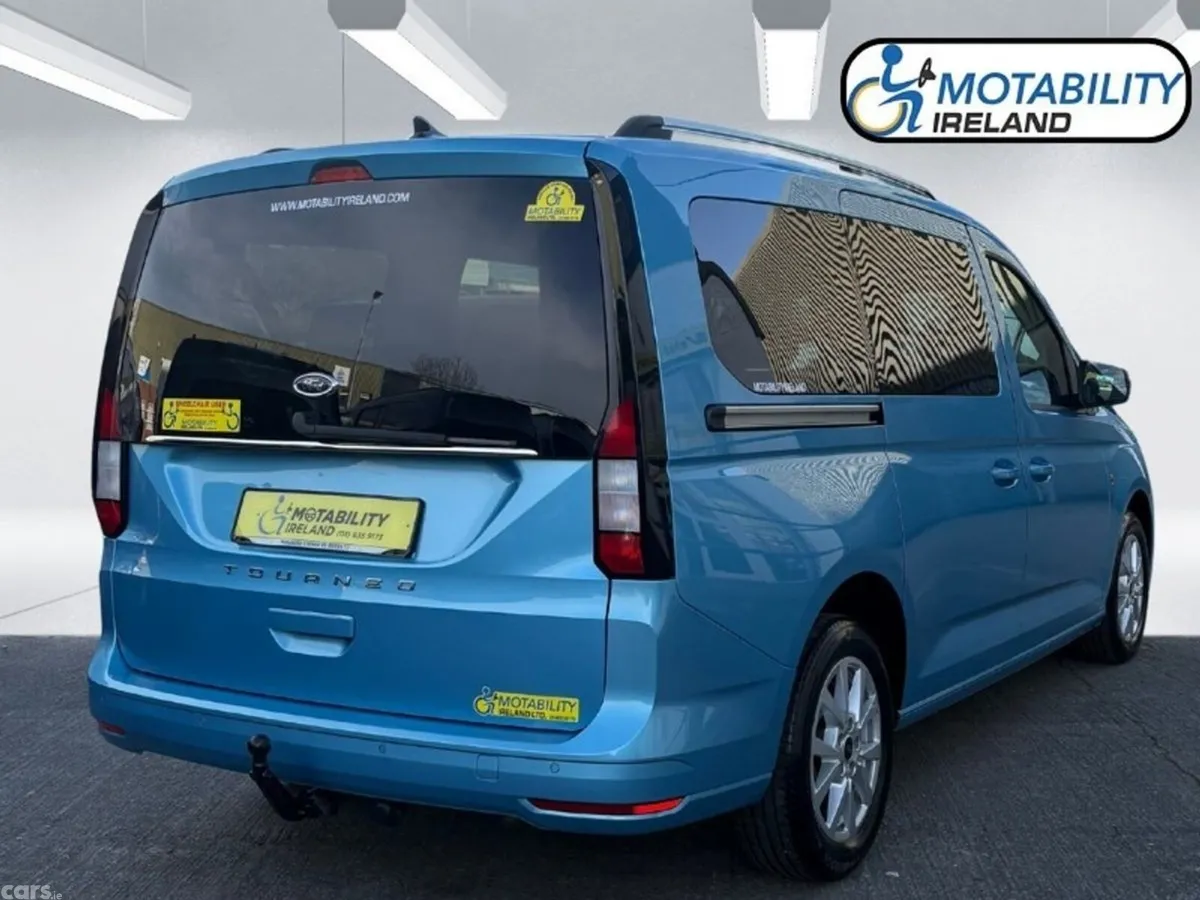 Ford Tourneo Connect MPV, Diesel, 2023, Blue