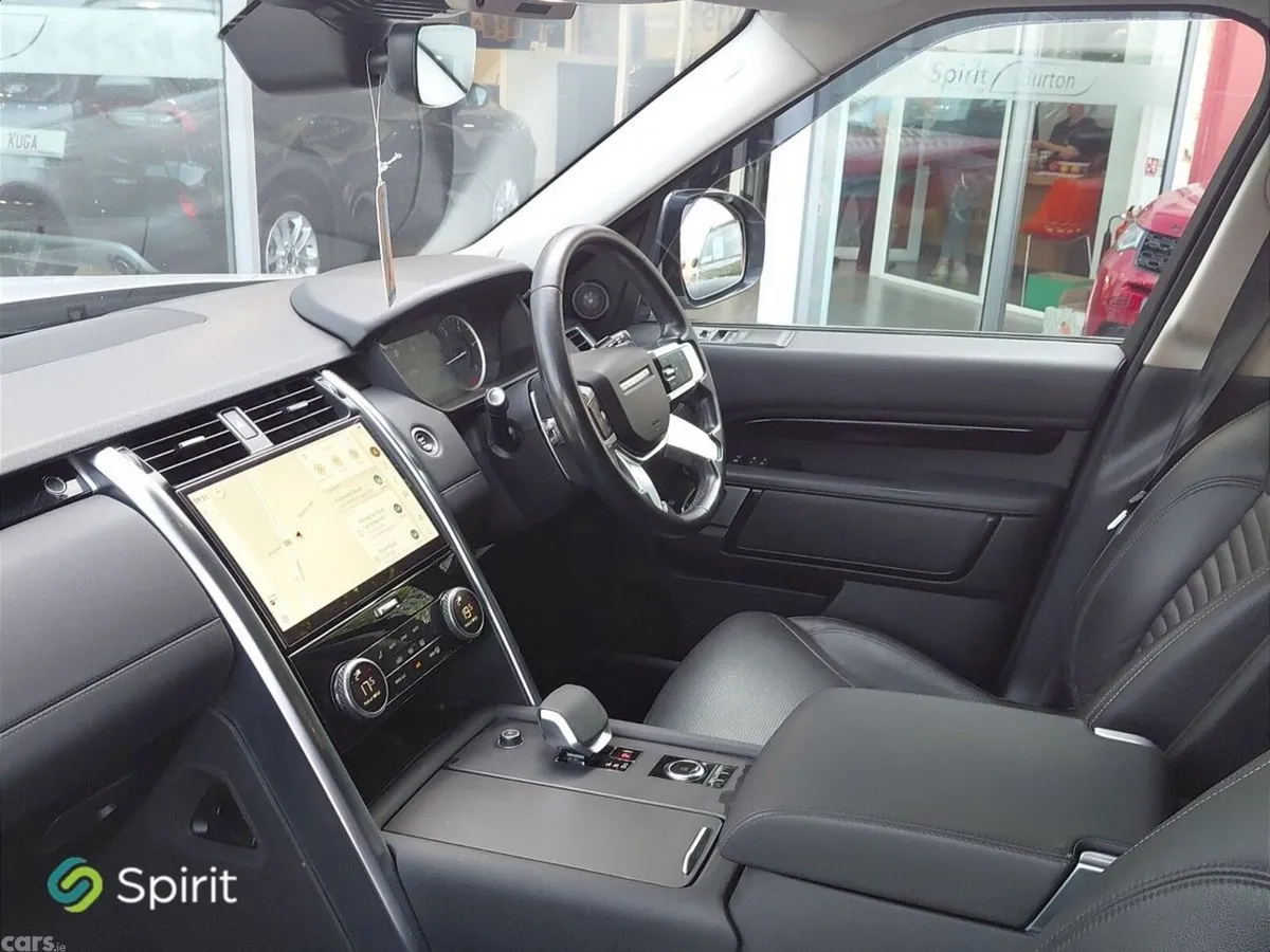 Land Rover Discovery SUV, Diesel, 2022, Grey