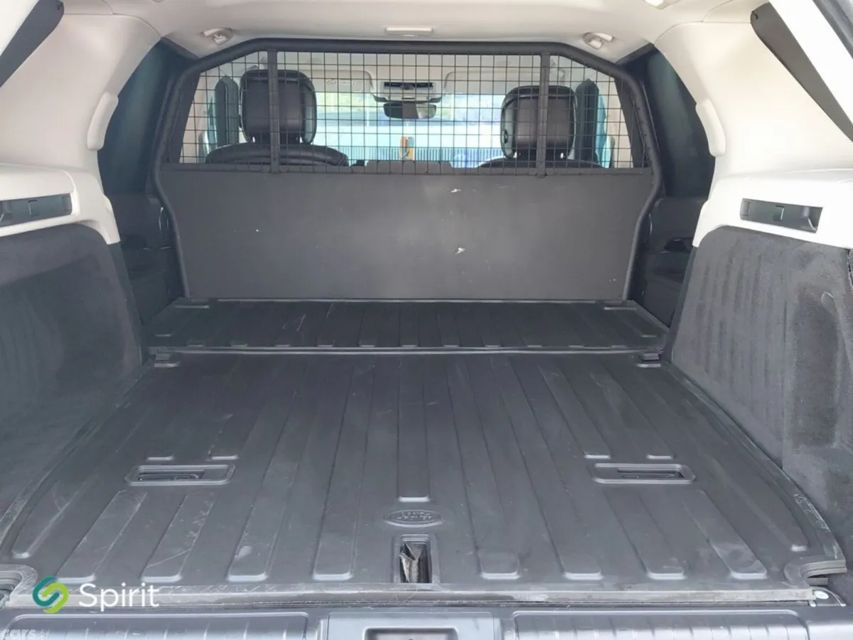 Land Rover Discovery SUV, Diesel, 2022, Grey