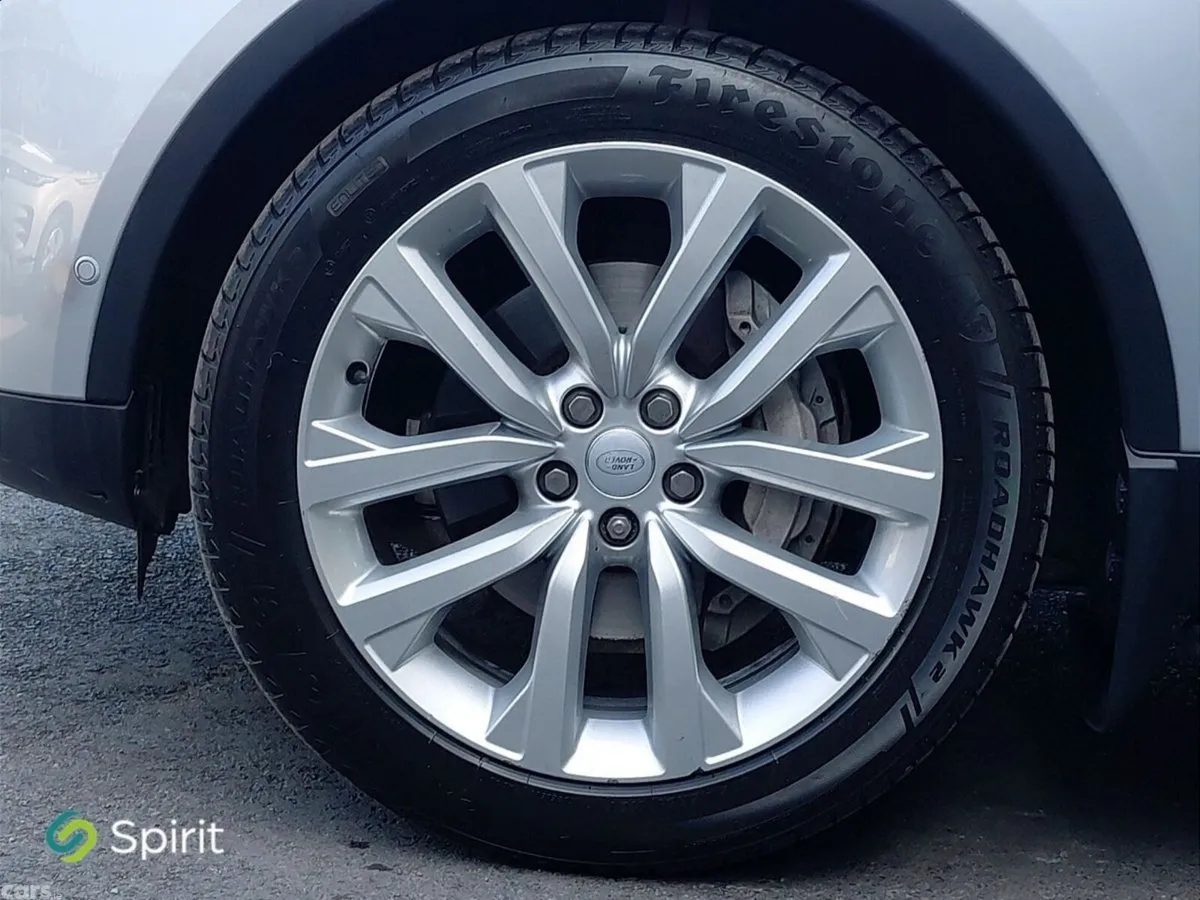 Land Rover Discovery SUV, Diesel, 2022, Grey