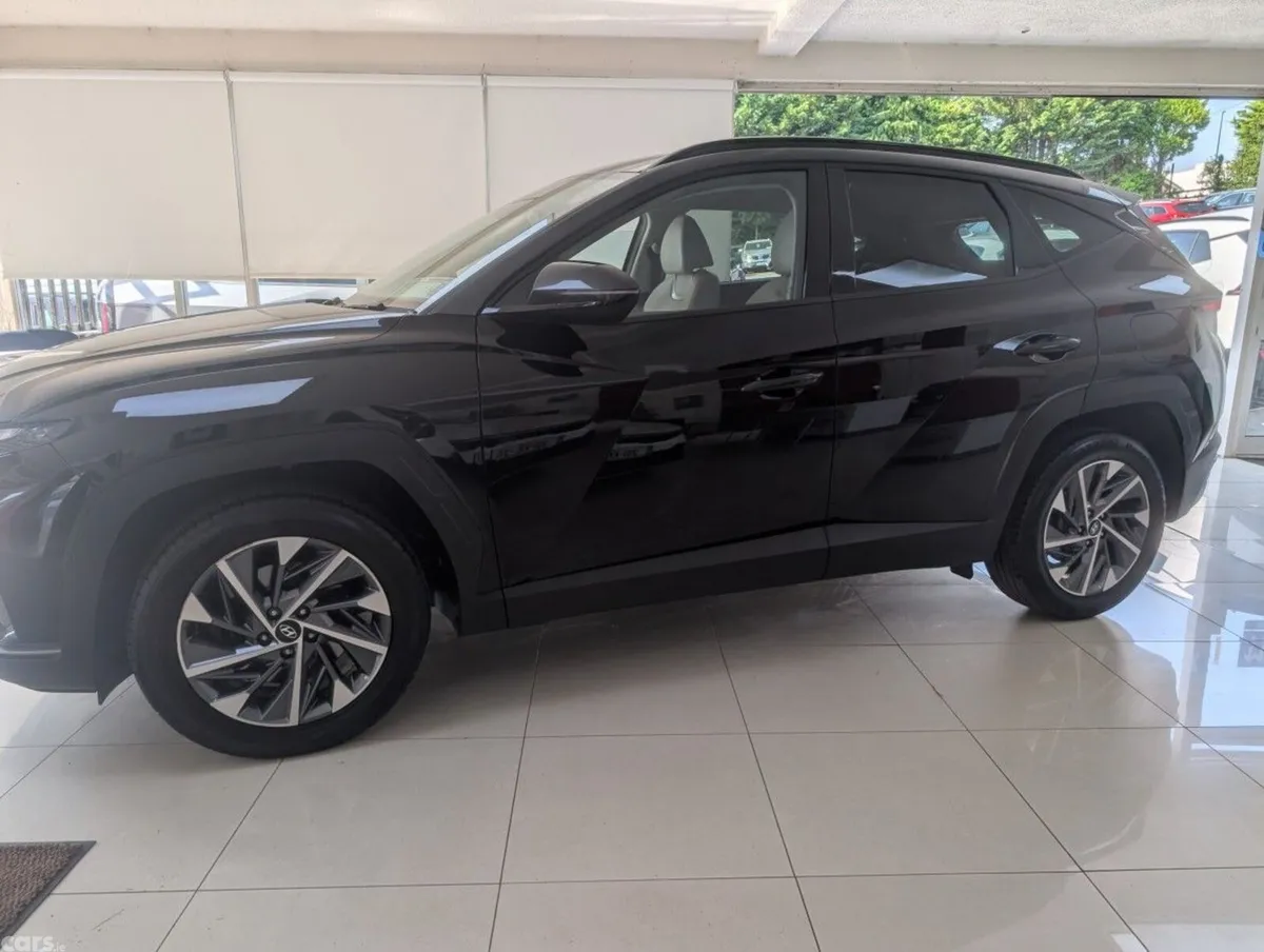 Hyundai Tucson SUV, Diesel, 2021, Black