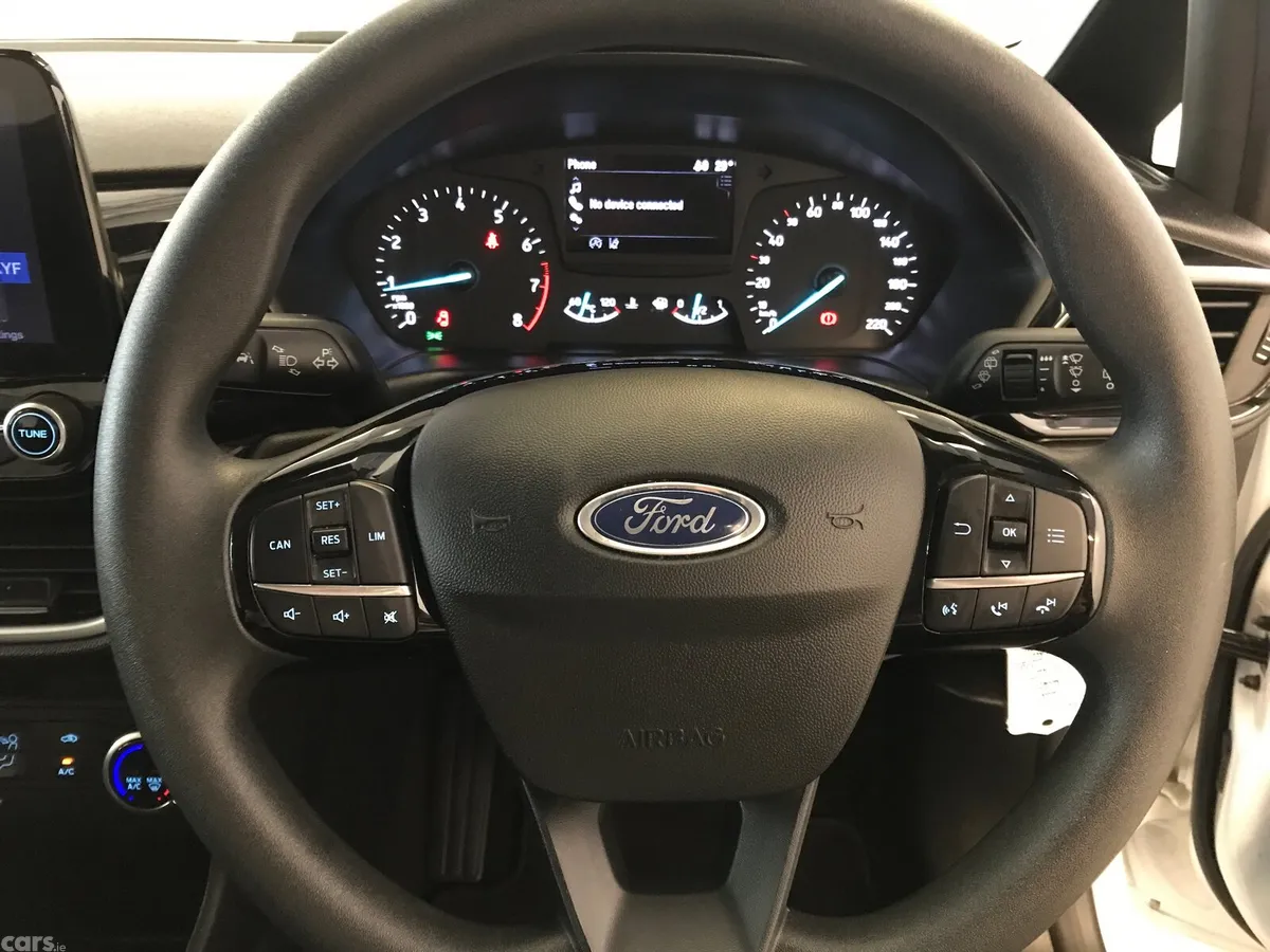 Ford Fiesta Hatchback, Petrol, 2021, White