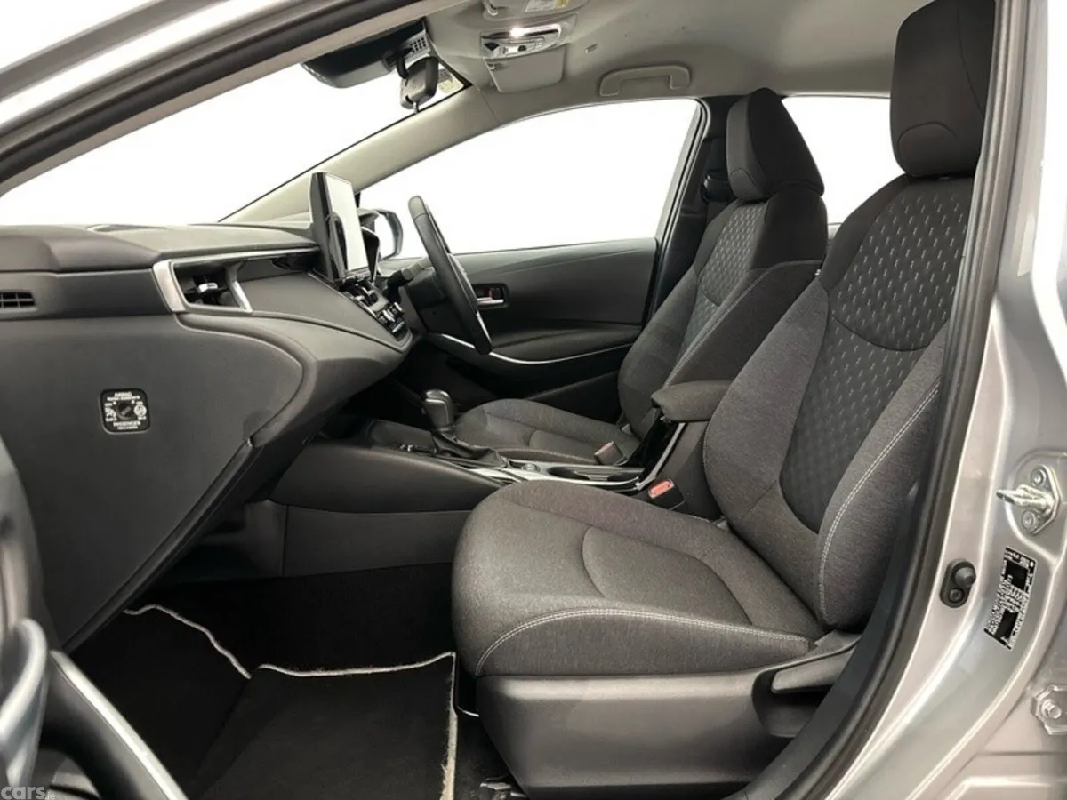 Toyota Corolla Saloon, Petrol Hybrid, 2023, Grey
