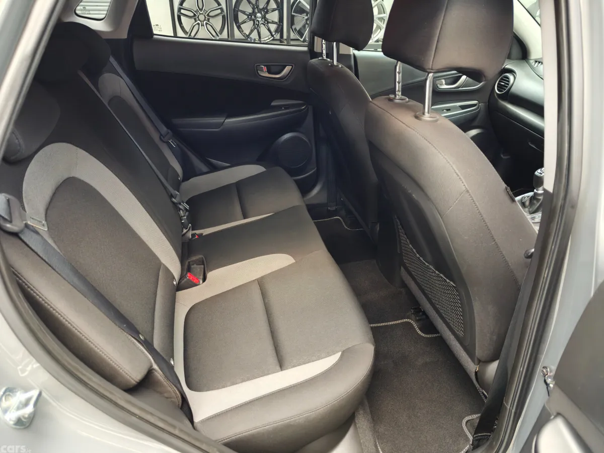 Hyundai KONA Hatchback, Petrol, 2018, Grey