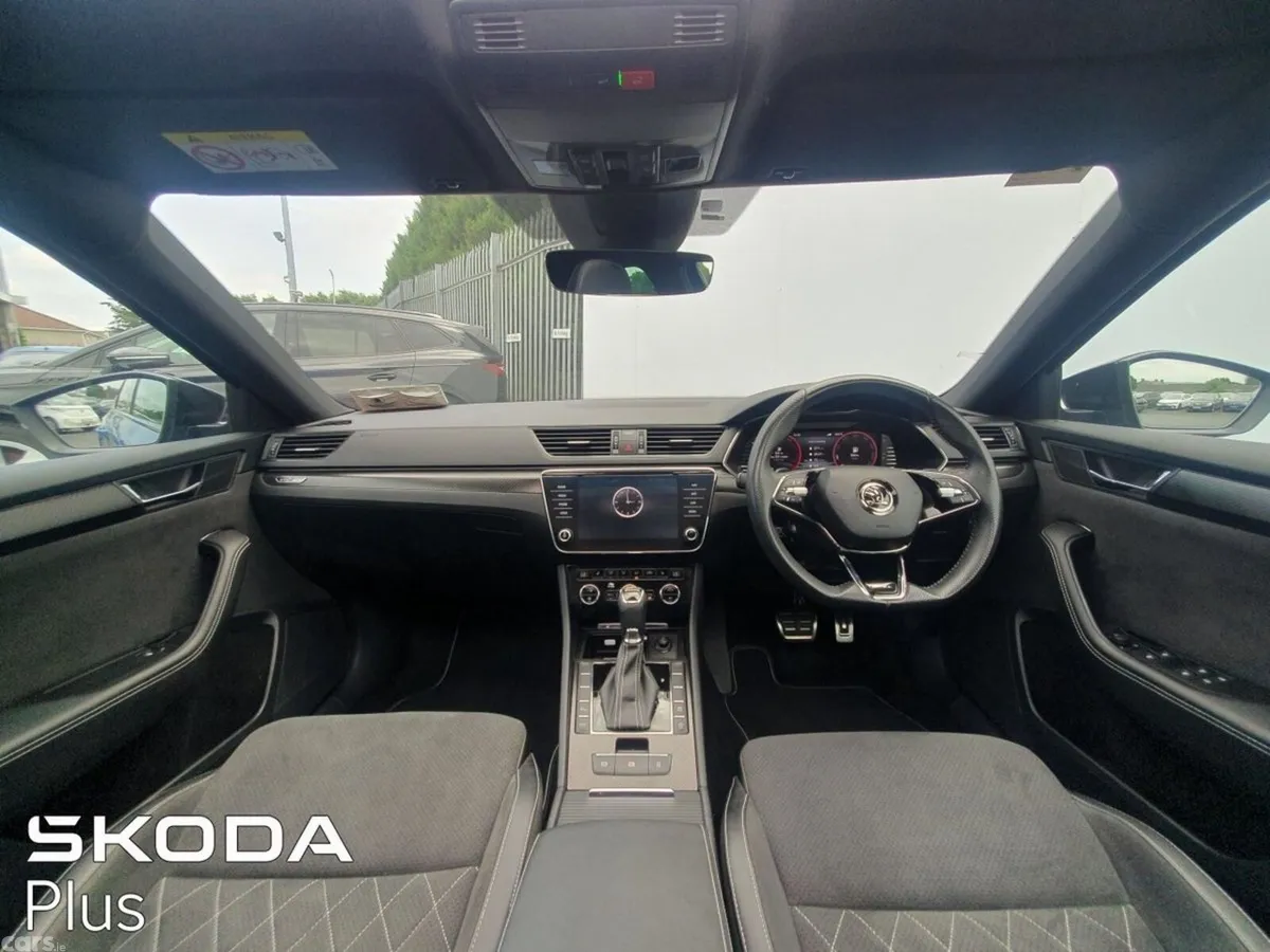 Skoda Superb Saloon, Diesel, 2024, Blue