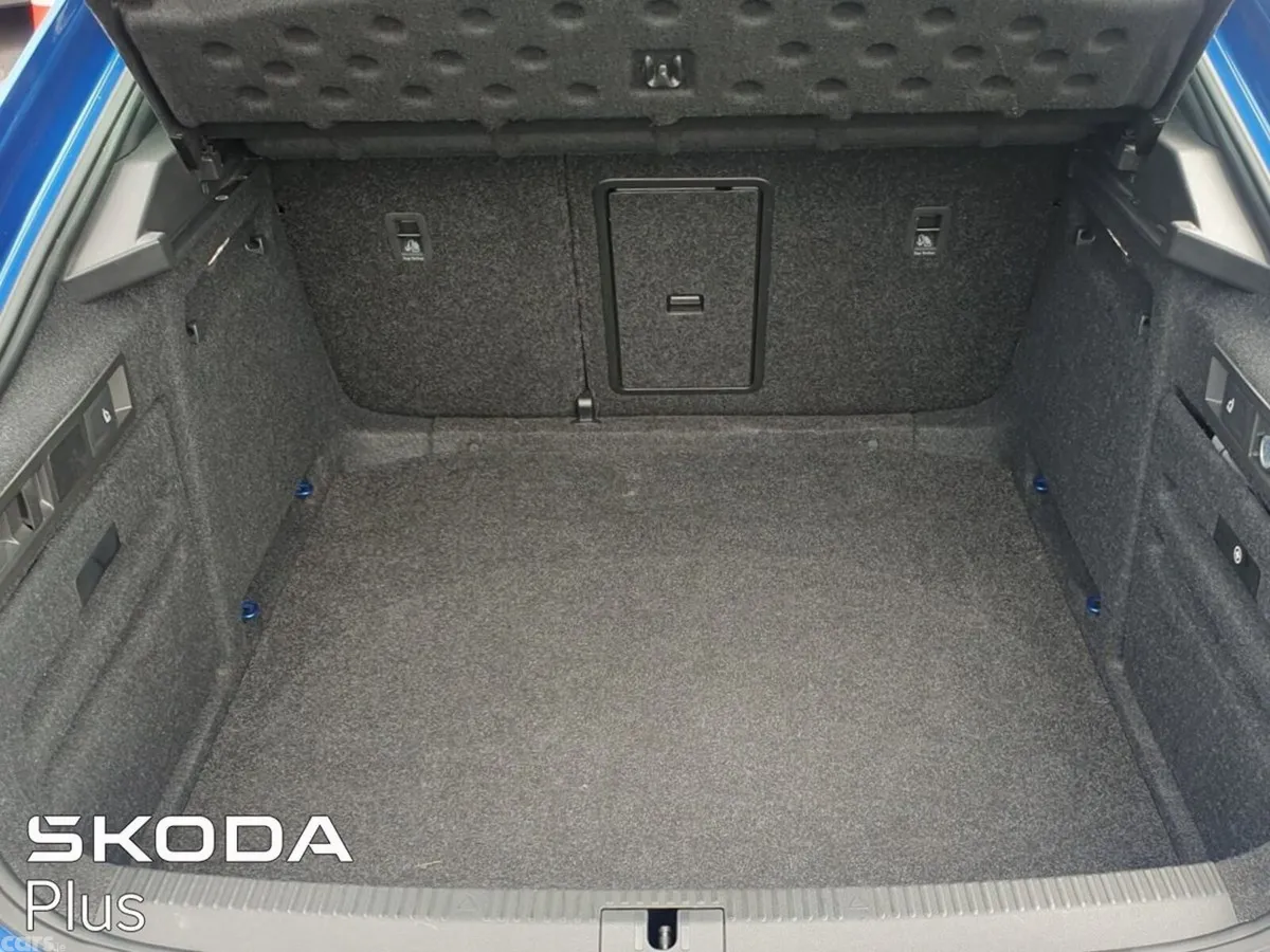 Skoda Superb Saloon, Diesel, 2024, Blue