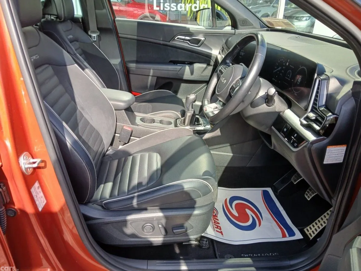 Kia Sportage SUV, Diesel, 2022, Orange