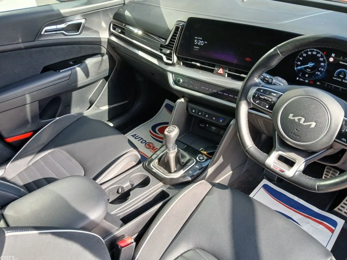 Kia Sportage SUV, Diesel, 2022, Orange