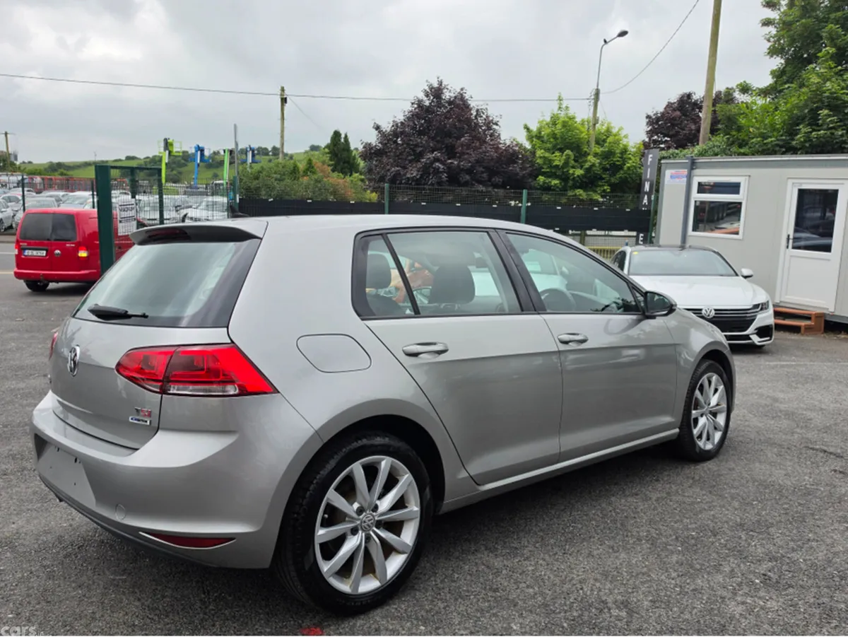 Volkswagen Golf Hatchback, Petrol, 2015, Silver