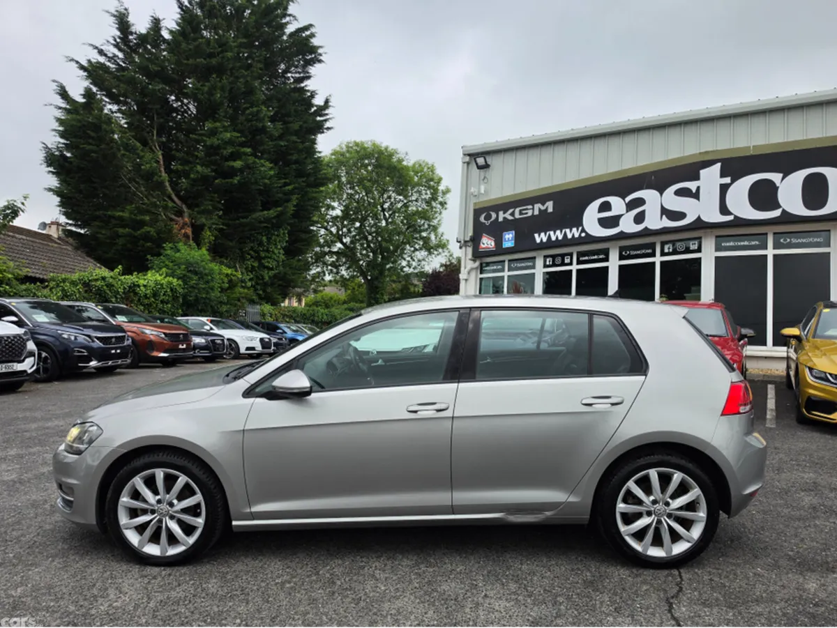 Volkswagen Golf Hatchback, Petrol, 2015, Silver
