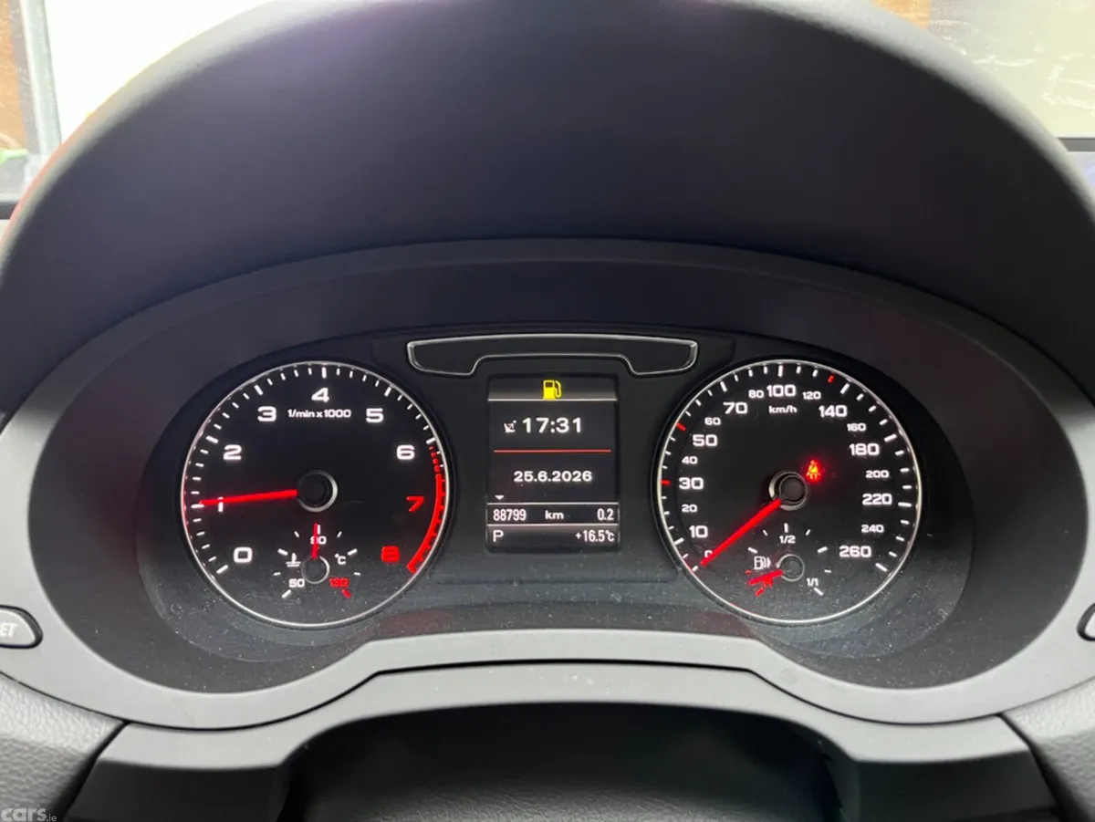 Audi Q3 SUV, Petrol, 2016, White