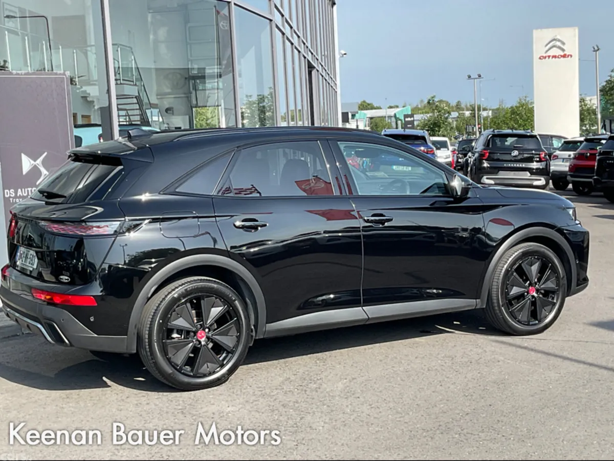 DS Automobiles DS 7 Estate, Diesel, 2024, Black