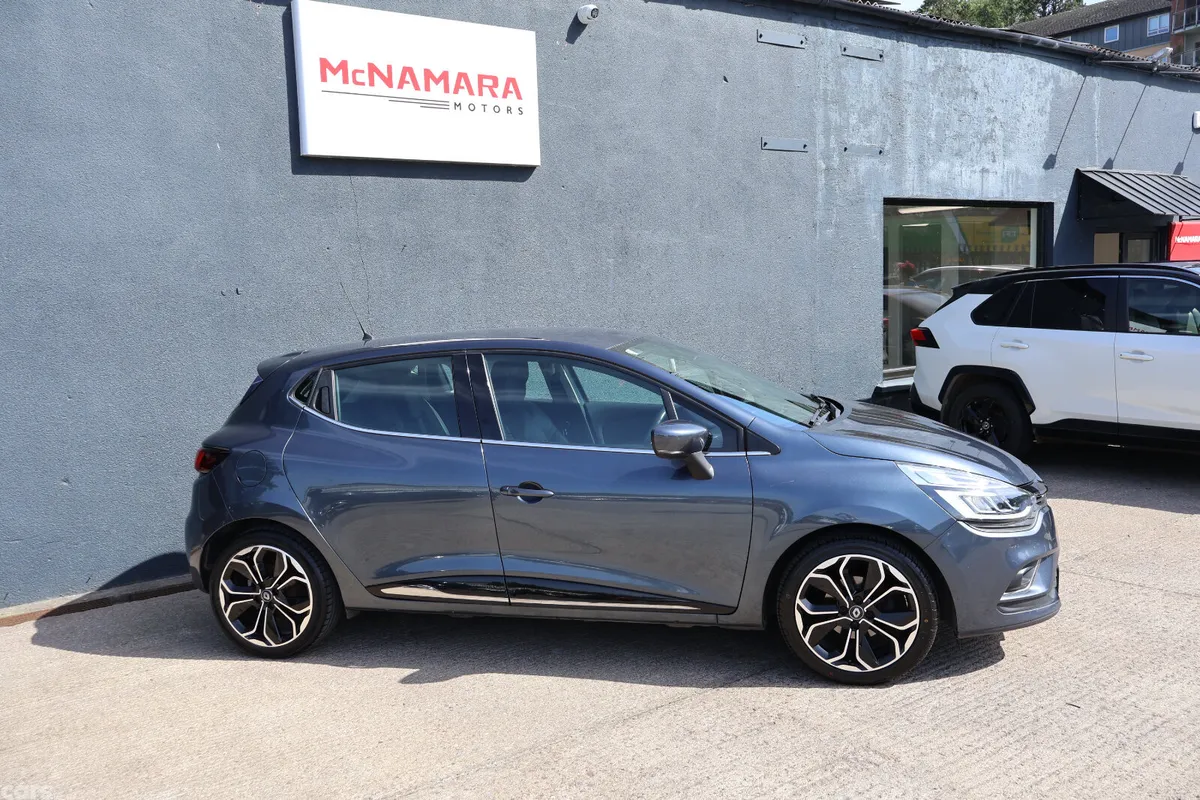 Renault Clio Hatchback, Petrol, 2019, Grey