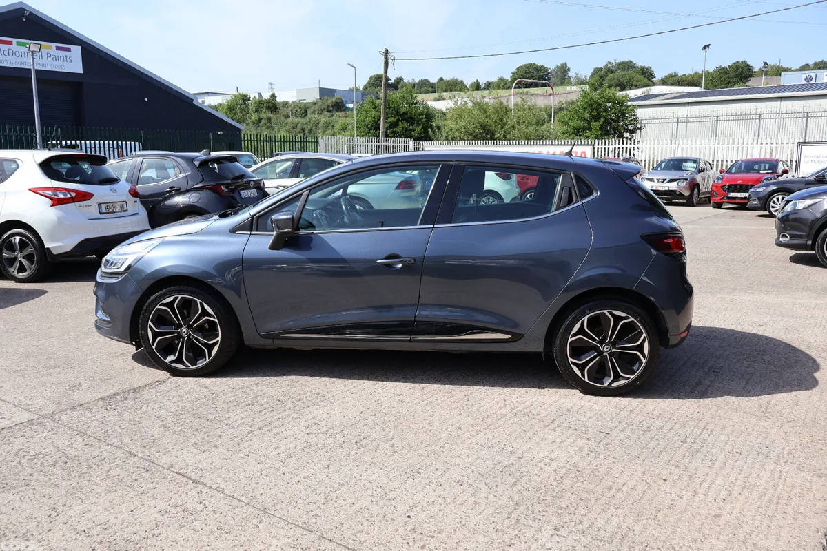 Renault Clio Hatchback, Petrol, 2019, Grey