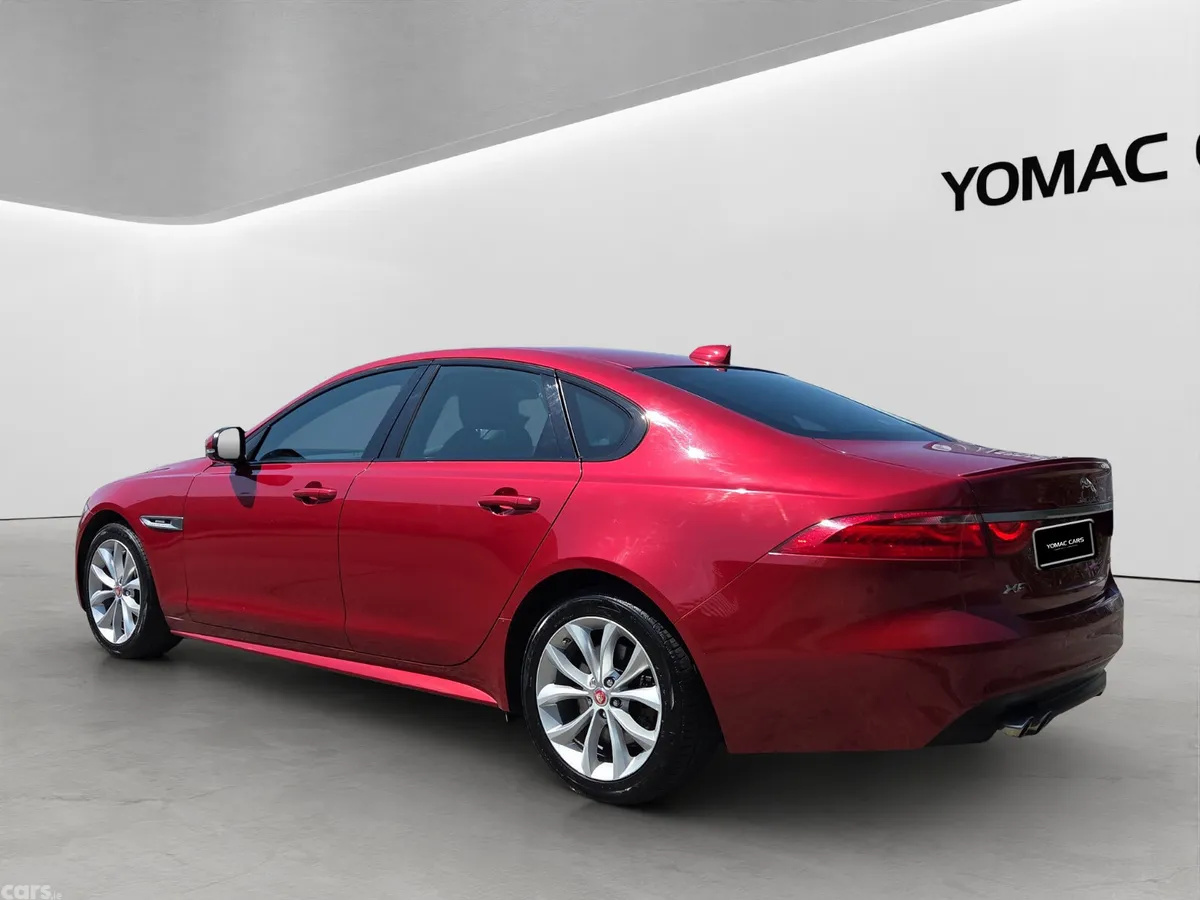 Jaguar XF Saloon, Diesel, 2017, Red