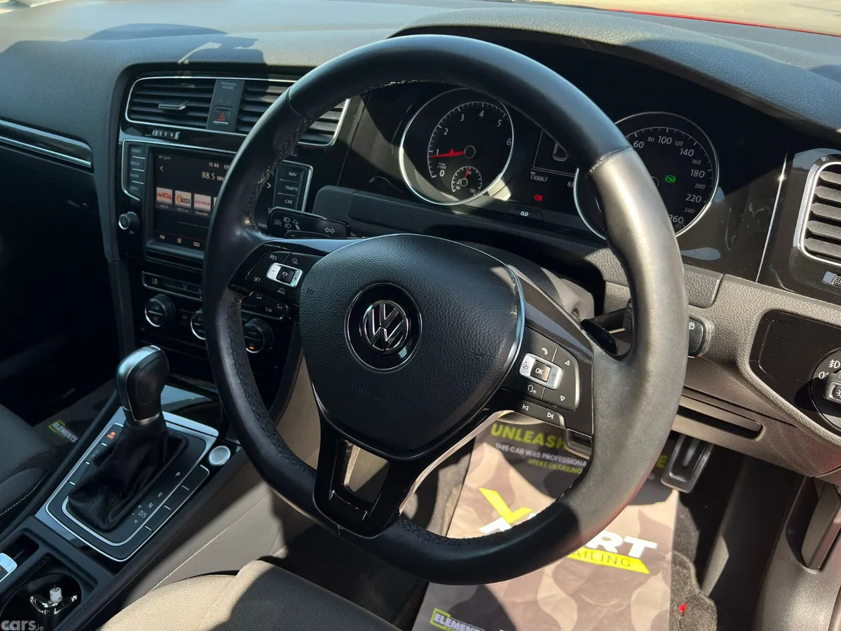 Volkswagen Golf Hatchback, Petrol, 2016, Red