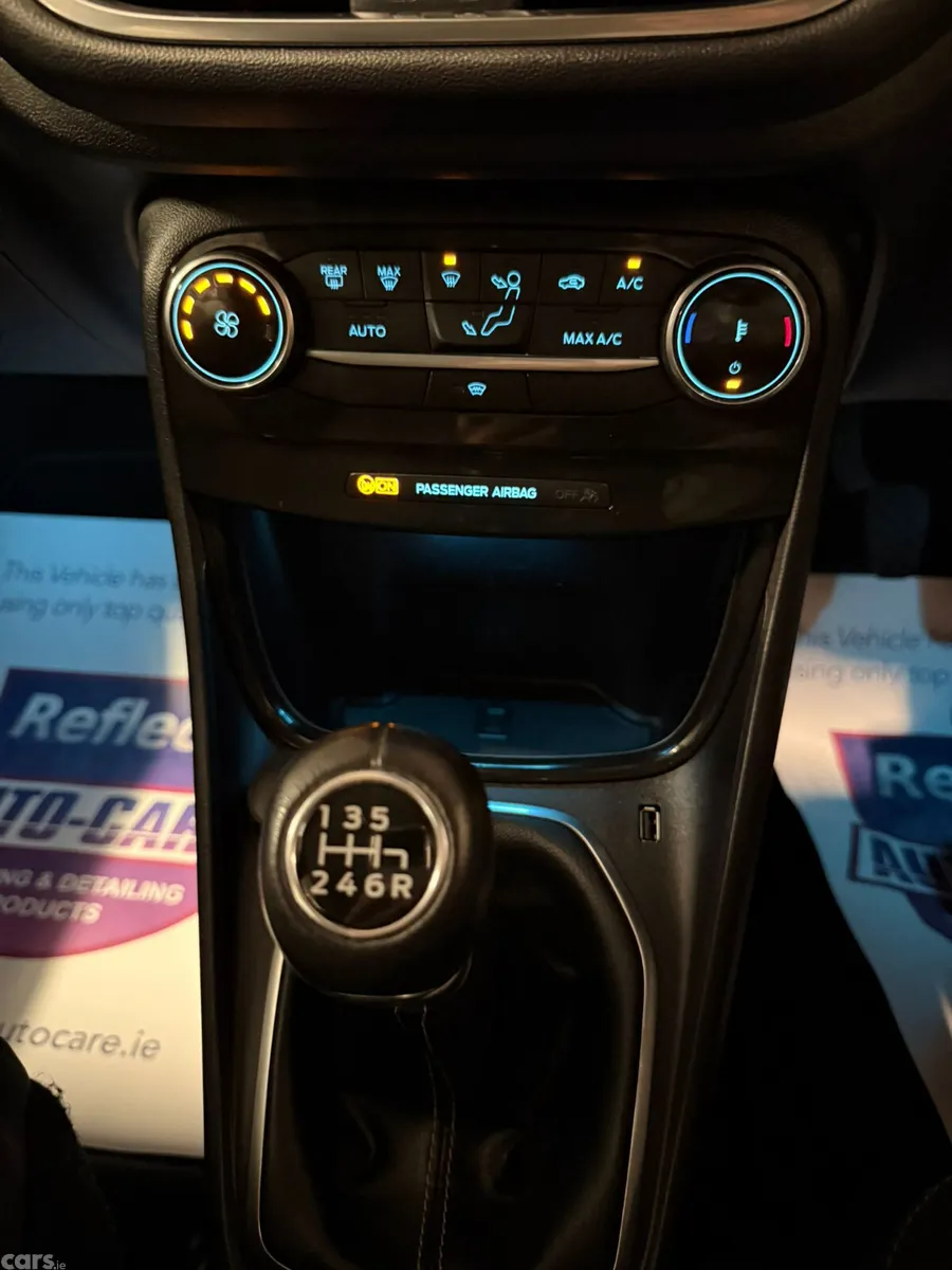 Ford Puma MPV, Petrol Hybrid, 2023, White
