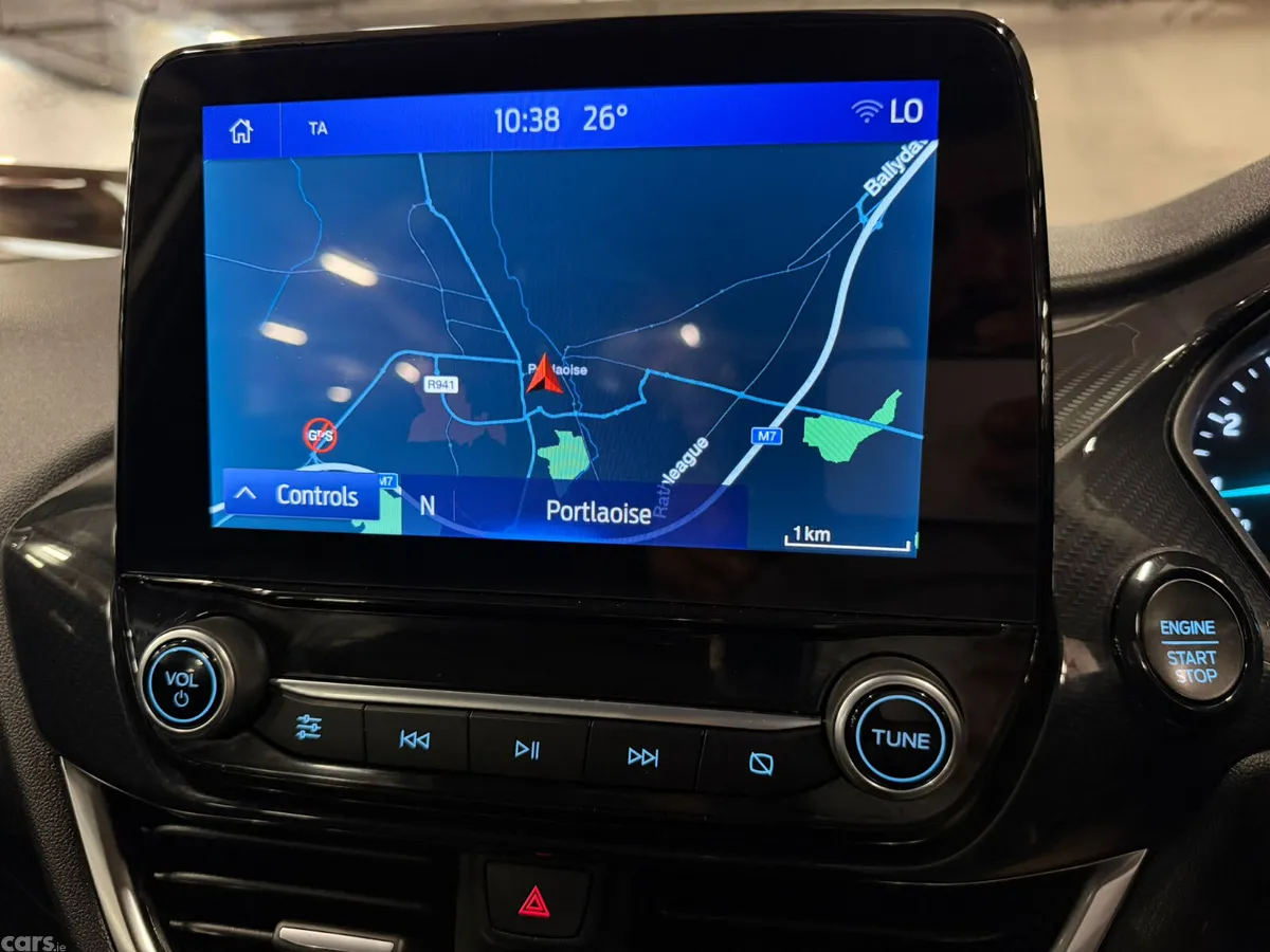 Ford Puma MPV, Petrol Hybrid, 2023, White
