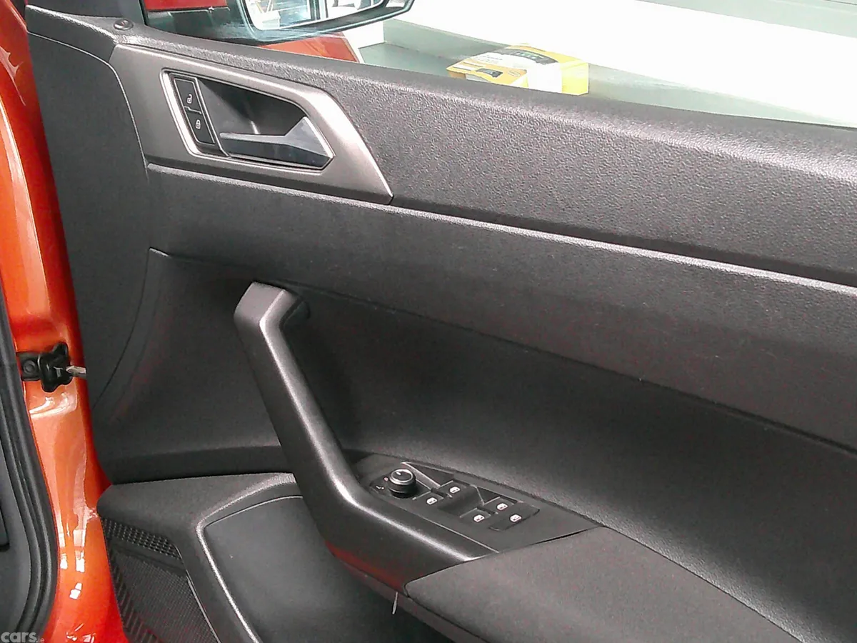 Volkswagen Polo Hatchback, Petrol, 2018, Orange